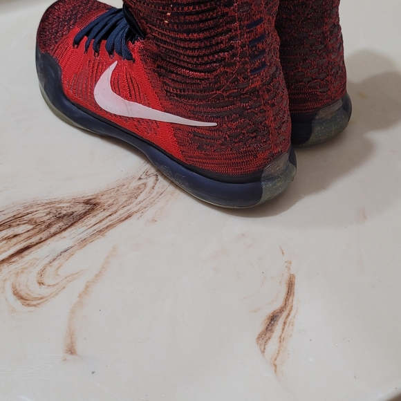 Kobe 10 Elite size 9.5 - Picture 4 of 10